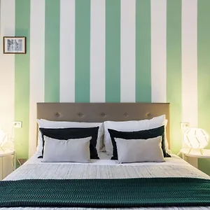 https://moscova-flexyrent-apartment.italymilanhotels.net